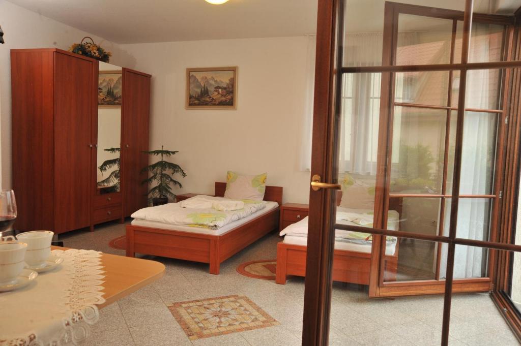 Pensjonacik Graven Apartment Nidzica Room photo